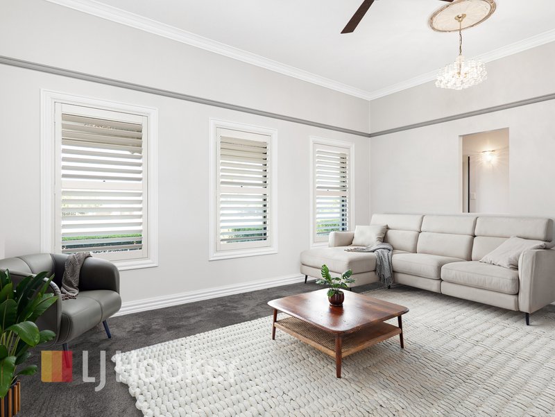 Photo - 30 Tea Tree Avenue, Aberglasslyn NSW 2320 - Image 13