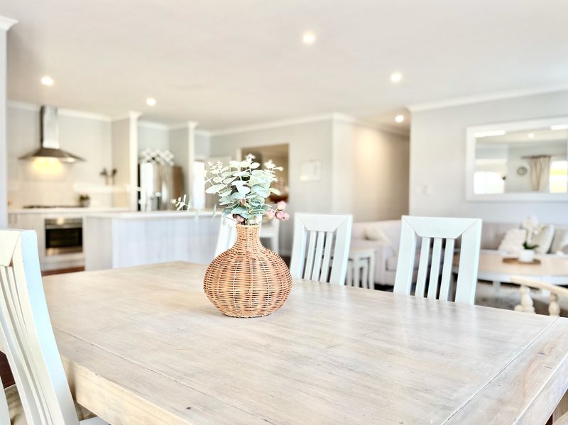 Photo - 30 The Hawthorns , Baldivis WA 6171 - Image 14