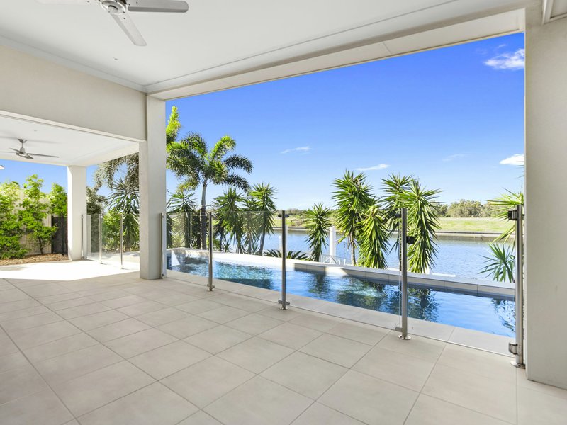 Photo - 30 The Peninsula , Banksia Beach QLD 4507 - Image 8