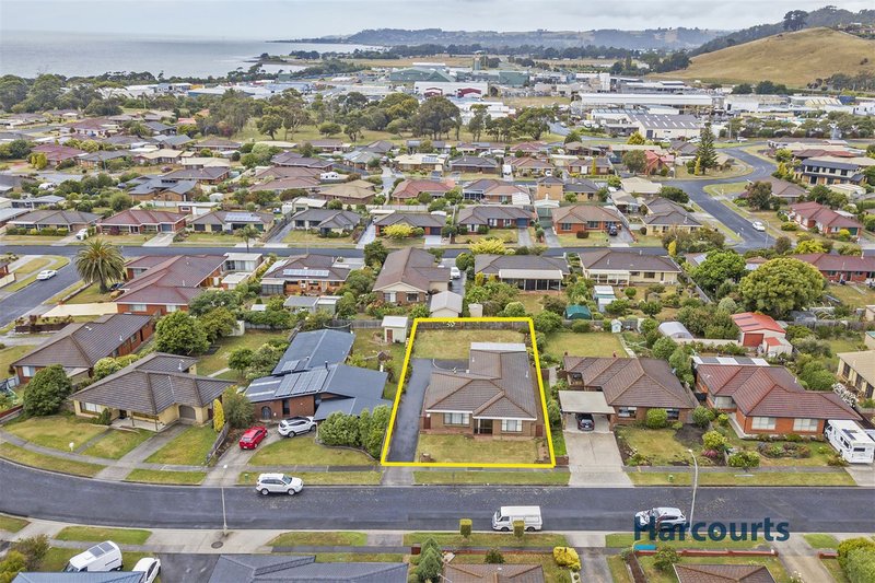 Photo - 30 Thomas Street, Ulverstone TAS 7315 - Image 2