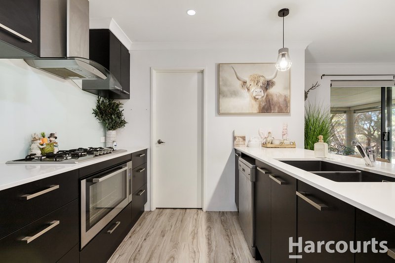 Photo - 30 Thomasfield Place, Ravenswood WA 6208 - Image 9