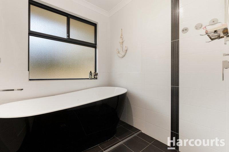 Photo - 30 Thomasfield Place, Ravenswood WA 6208 - Image 23