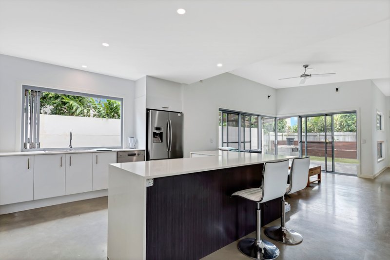 Photo - 30 Tibouchina Street, Mountain Creek QLD 4557 - Image 3