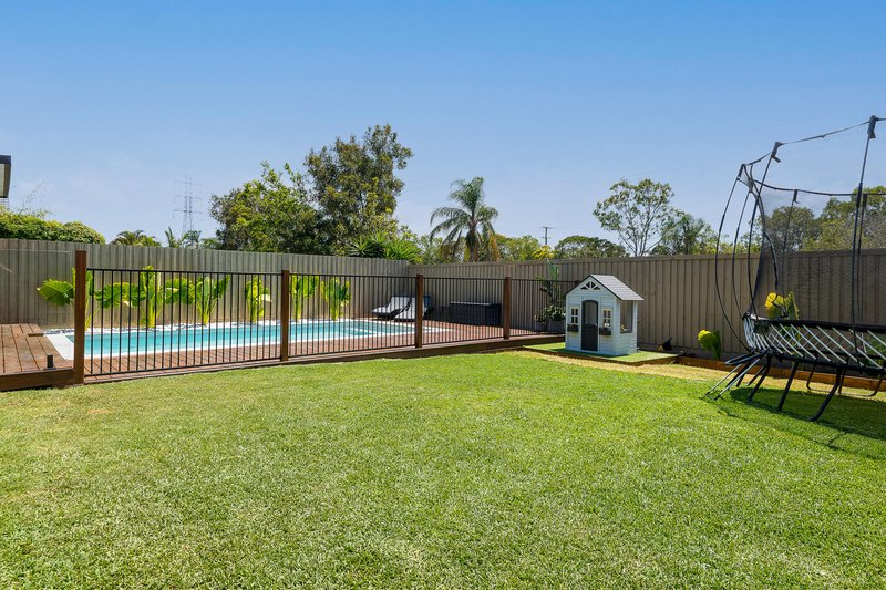 Photo - 30 Travorten Drive, Bridgeman Downs QLD 4035 - Image 18