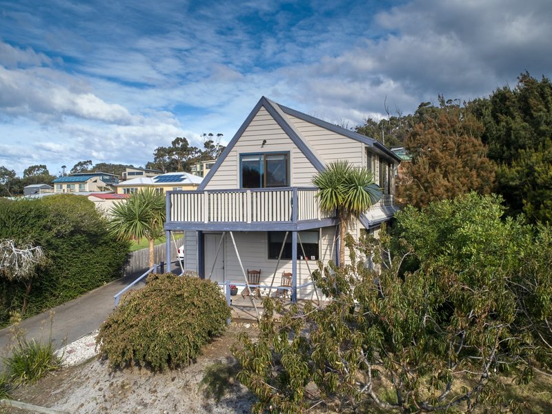 Photo - 30 Tribe Street, Bicheno TAS 7215 - Image 3