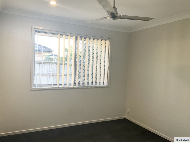 Photo - 30 Trump Circuit, North Lakes QLD 4509 - Image 15