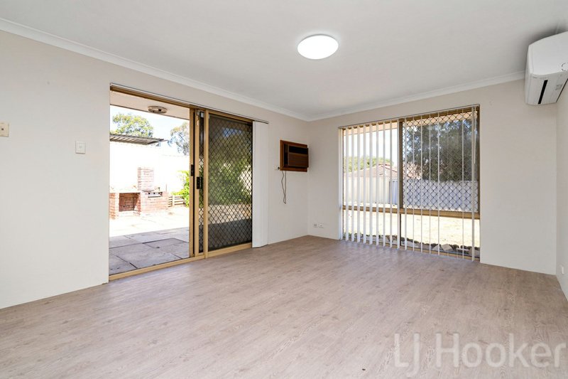 Photo - 30 Tunnicliffe Street, Parmelia WA 6167 - Image 8