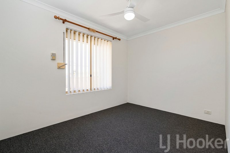 Photo - 30 Tunnicliffe Street, Parmelia WA 6167 - Image 15