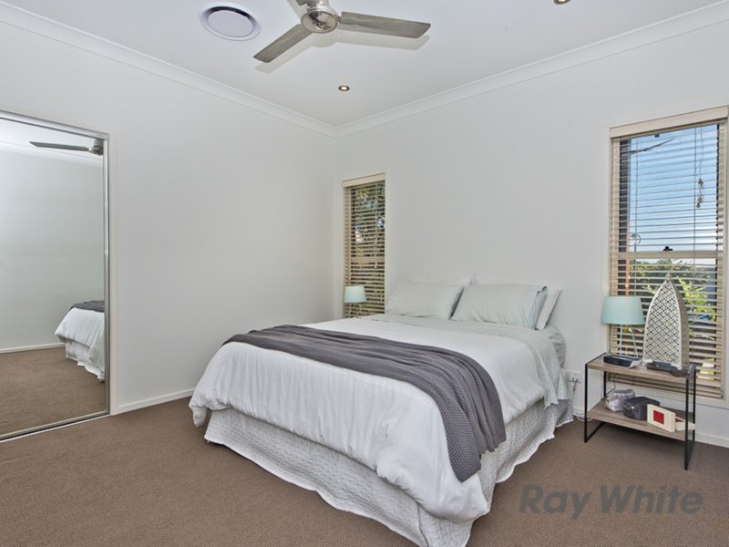 Photo - 30 Twin Lakes Drive, Murrumba Downs QLD 4503 - Image 21