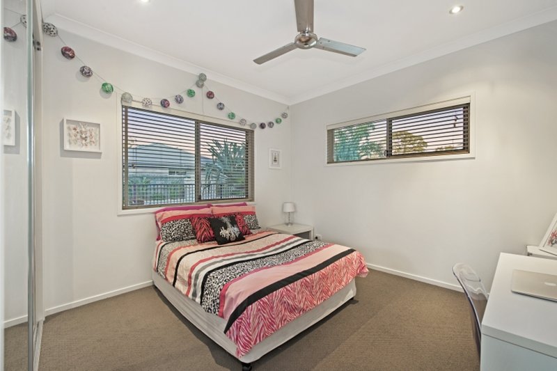 Photo - 30 Twin Lakes Drive, Murrumba Downs QLD 4503 - Image 22