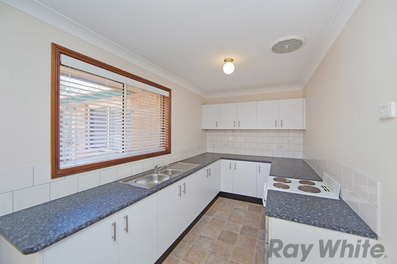 Photo - 30 Twinlakes Drive, Lake Haven NSW 2263 - Image 3