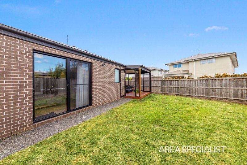 Photo - 30 Vasello Circuit, Cranbourne South VIC 3977 - Image 25