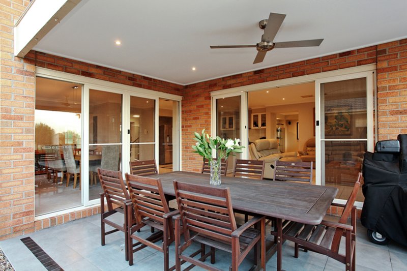 Photo - 30 Vaucluse Boulevard, Point Cook VIC 3030 - Image 19