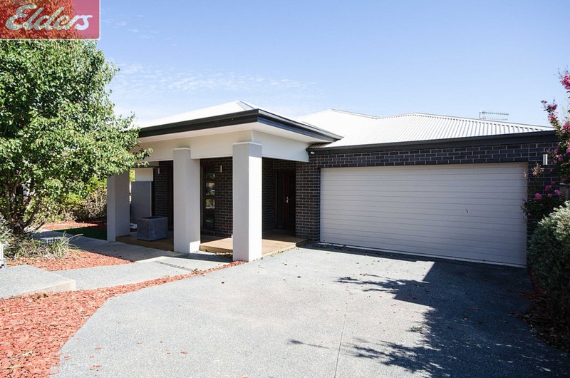 30 Victoria Cross Parade, Wodonga VIC 3690