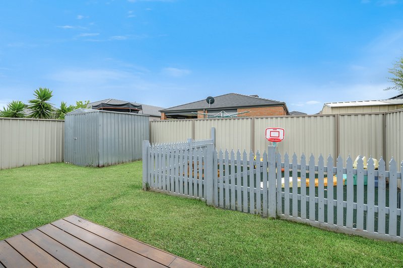 Photo - 30 Victory Drive, Pakenham VIC 3810 - Image 14