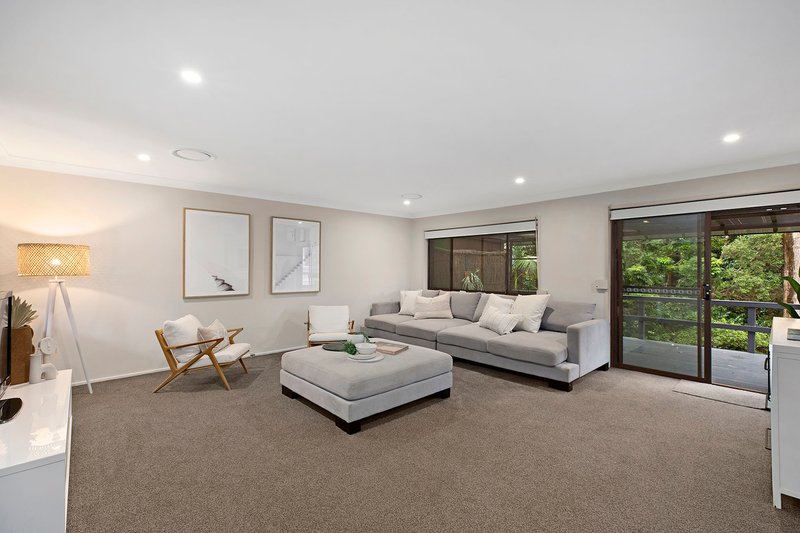 Photo - 30 Walder Crescent, Avoca Beach NSW 2251 - Image 2