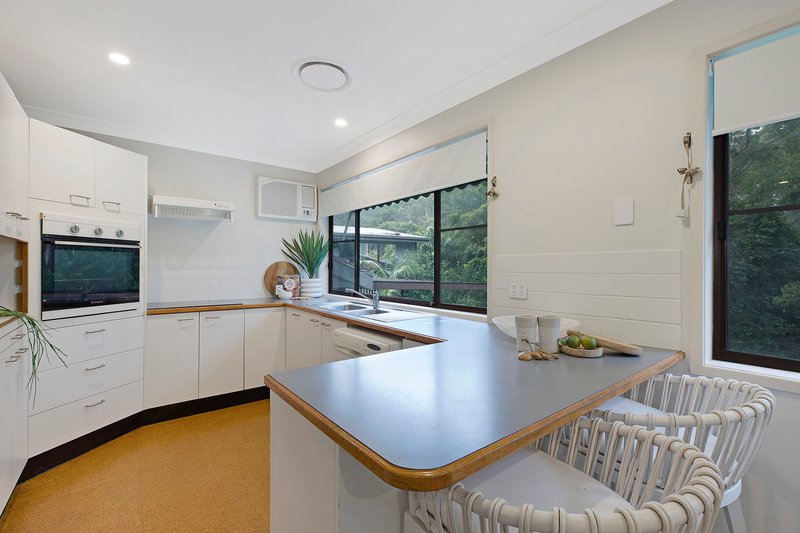 Photo - 30 Walder Crescent, Avoca Beach NSW 2251 - Image 7