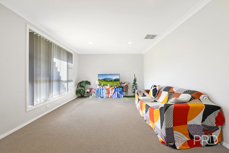 Photo - 30 Wallamoul Street, Tamworth NSW 2340 - Image 3