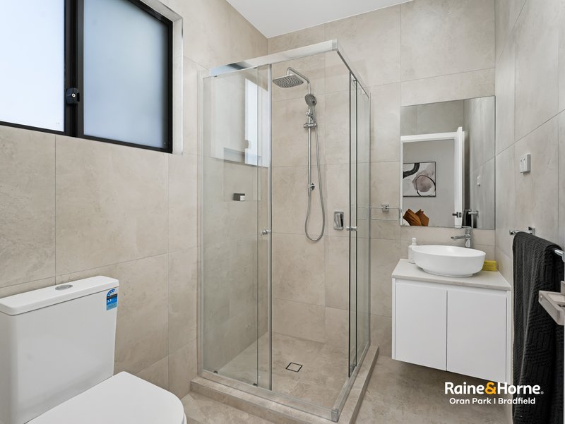 Photo - 30 Warrawal Avenue, Austral NSW 2179 - Image 18