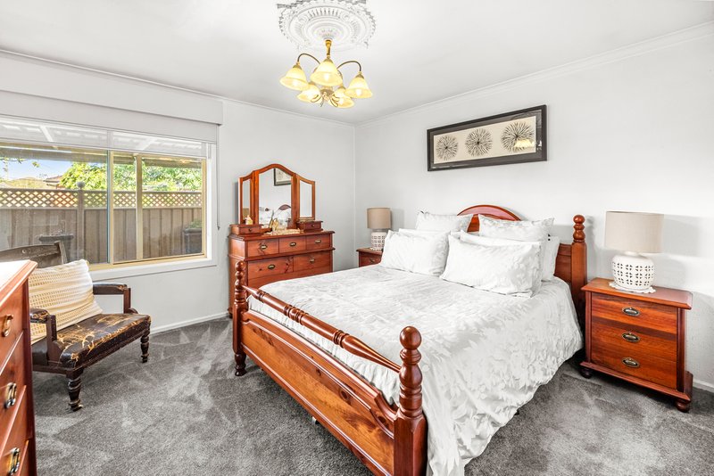 Photo - 30 Warrenwood Avenue, Hoppers Crossing VIC 3029 - Image 10