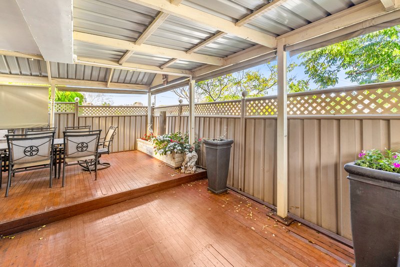 Photo - 30 Warrenwood Avenue, Hoppers Crossing VIC 3029 - Image 16