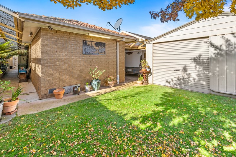 Photo - 30 Warrenwood Avenue, Hoppers Crossing VIC 3029 - Image 19