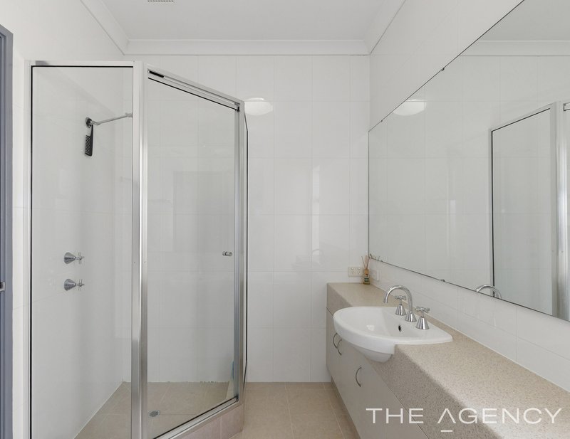 Photo - 30 Warrilow Loop, Canning Vale WA 6155 - Image 14