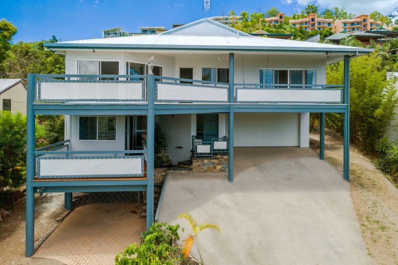 Photo - 30 Waterson Way, Airlie Beach QLD 4802 - Image 2