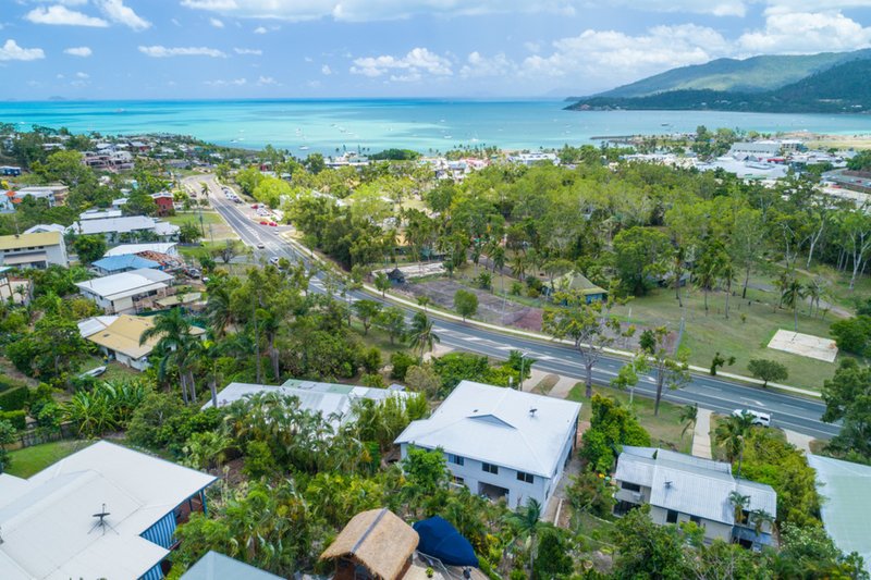 Photo - 30 Waterson Way, Airlie Beach QLD 4802 - Image 19