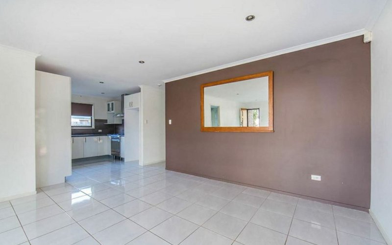 Photo - 30 Watson Street, Clontarf QLD 4019 - Image 5