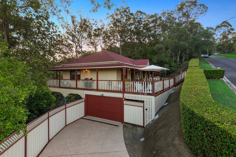 Photo - 30 Wattlebird Court, Currumbin Valley QLD 4223 - Image 2