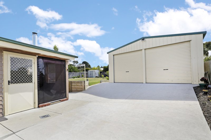 Photo - 30 Waulu Avenue, Clifton Springs VIC 3222 - Image 11