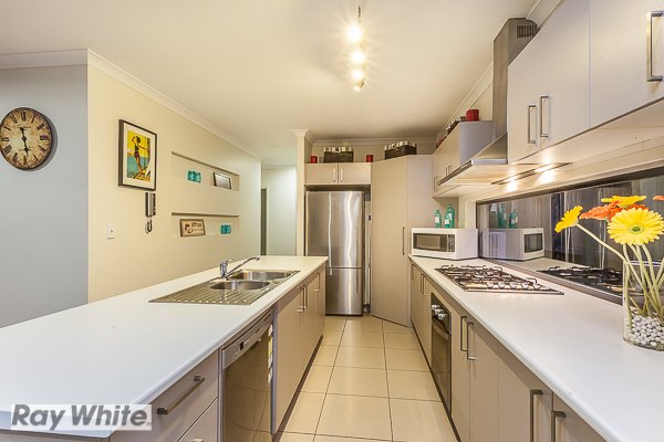 Photo - 30 Wellington Road, Murrumba Downs QLD 4503 - Image 5