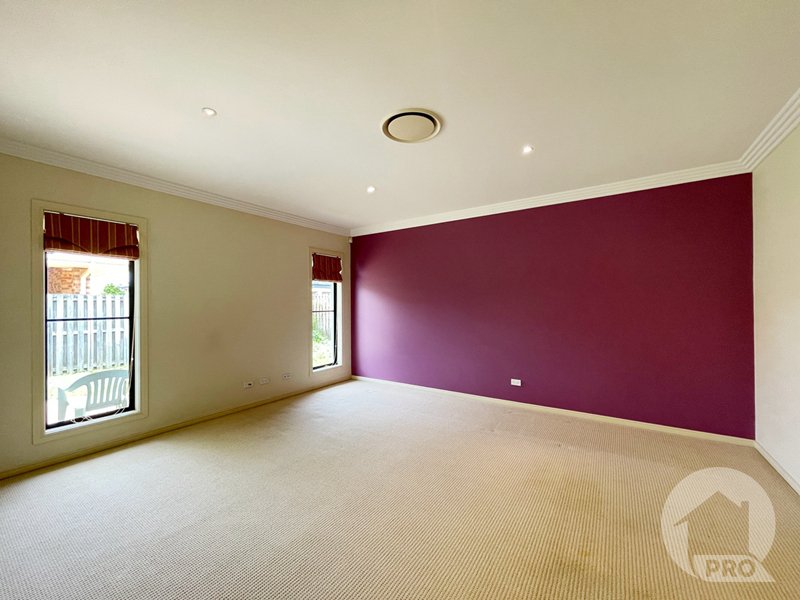 Photo - 30 Westpark Place, Kuraby QLD 4112 - Image 9