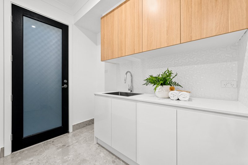 Photo - 30 Whitehaven Street, Pallara QLD 4110 - Image 24