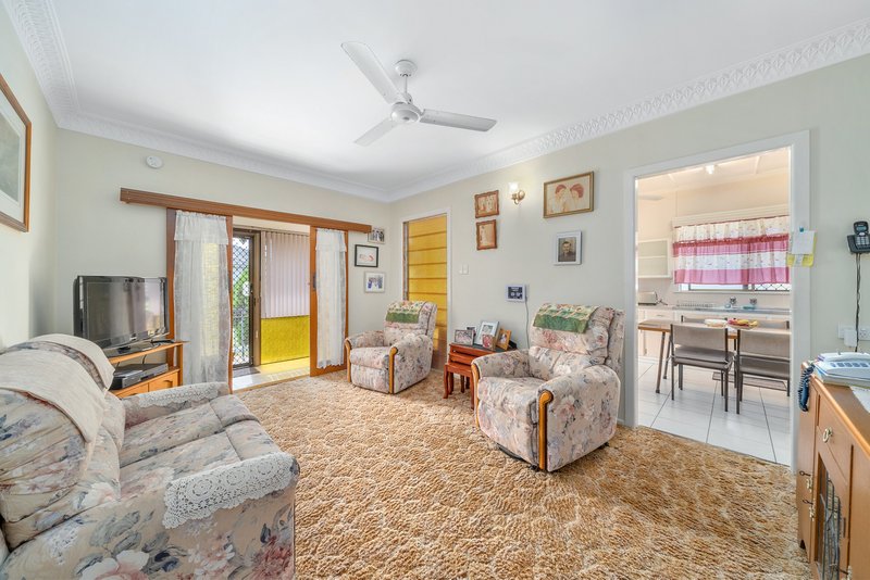 Photo - 30 Wickham Street, Brighton QLD 4017 - Image 4