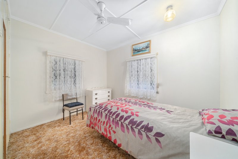 Photo - 30 Wickham Street, Brighton QLD 4017 - Image 12