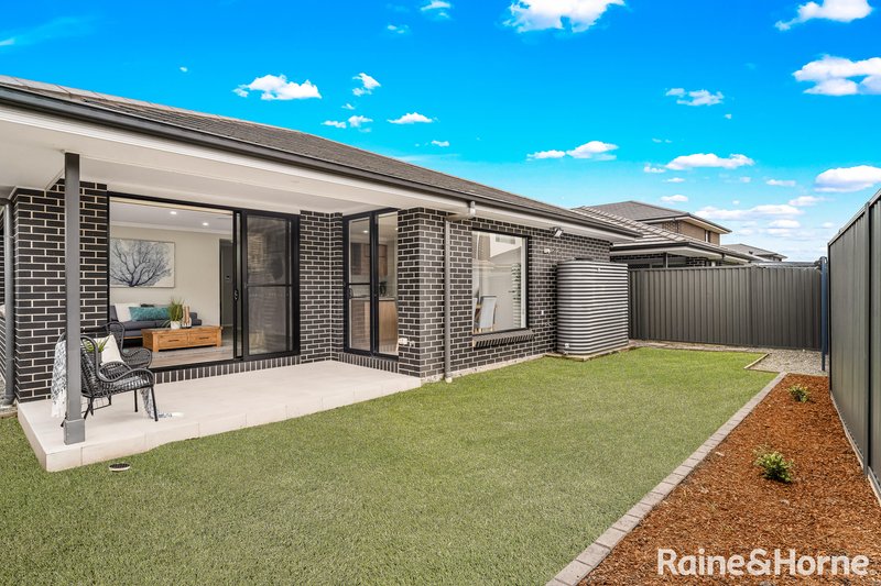 Photo - 30 Wilcox Street, Marsden Park NSW 2765 - Image 10