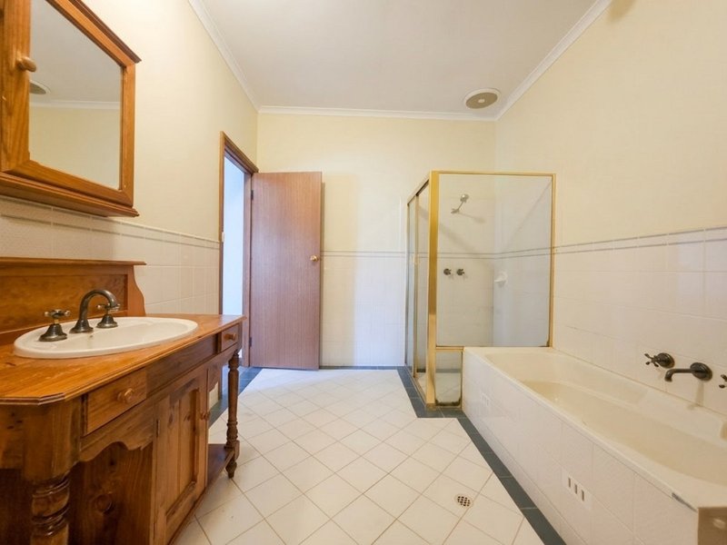 Photo - 30 William Buik Court, North Adelaide SA 5006 - Image 6