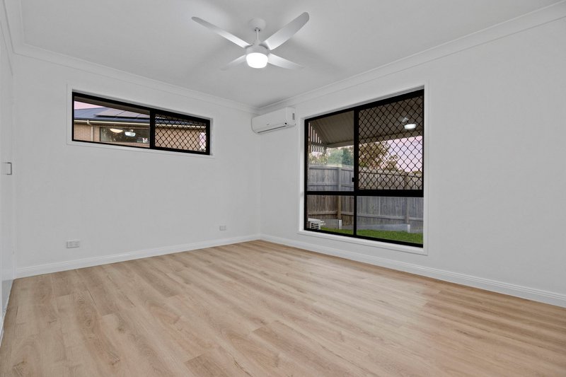 Photo - 30 Williams Way, Calamvale QLD 4116 - Image 10