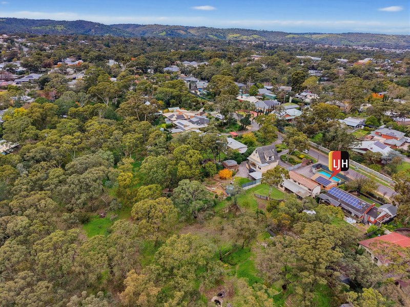 Photo - 30 Wilpena Street, Eden Hills SA 5050 - Image 8