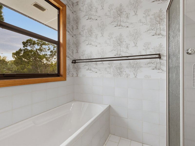 Photo - 30 Wilpena Street, Eden Hills SA 5050 - Image 24