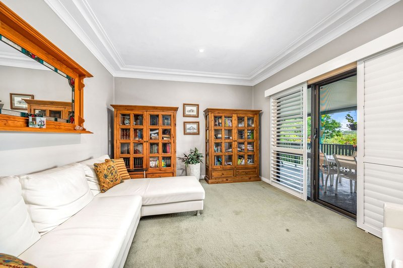 Photo - 30 Wimbledon Grove, Garden Suburb NSW 2289 - Image 3