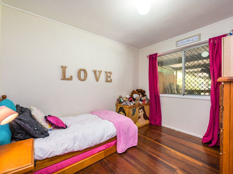 Photo - 30 Winifred Street, Kingston QLD 4114 - Image 8