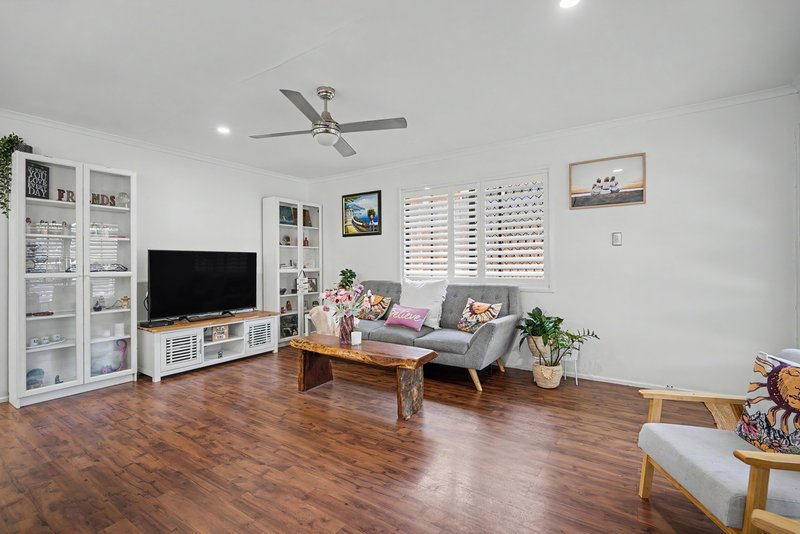 Photo - 30 Winship Street, Ormiston QLD 4160 - Image 4