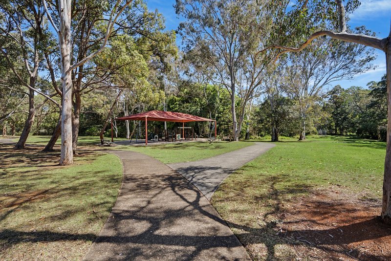 Photo - 30 Winship Street, Ormiston QLD 4160 - Image 17