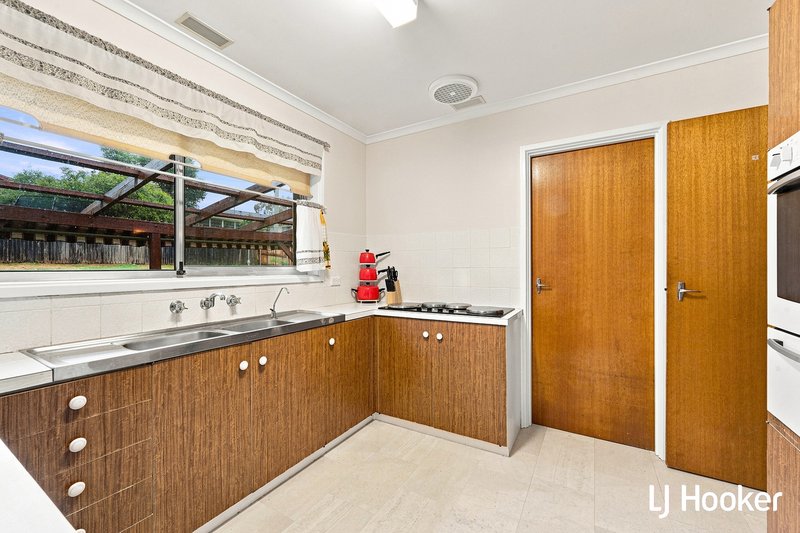 Photo - 30 Wirraway Crescent, Scullin ACT 2614 - Image 3