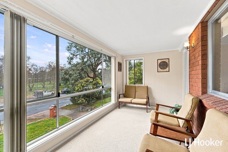 Photo - 30 Wirraway Crescent, Scullin ACT 2614 - Image 5