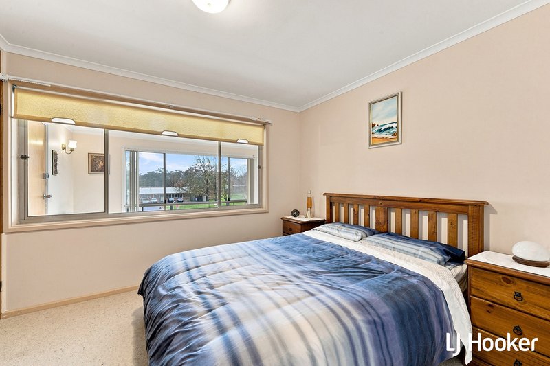 Photo - 30 Wirraway Crescent, Scullin ACT 2614 - Image 6