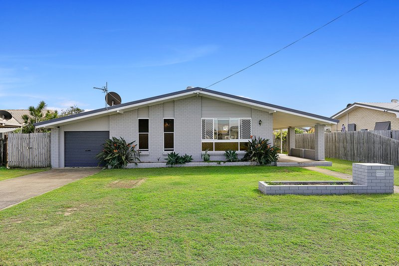 Photo - 30 Wonga Street, Scarness QLD 4655 - Image 3